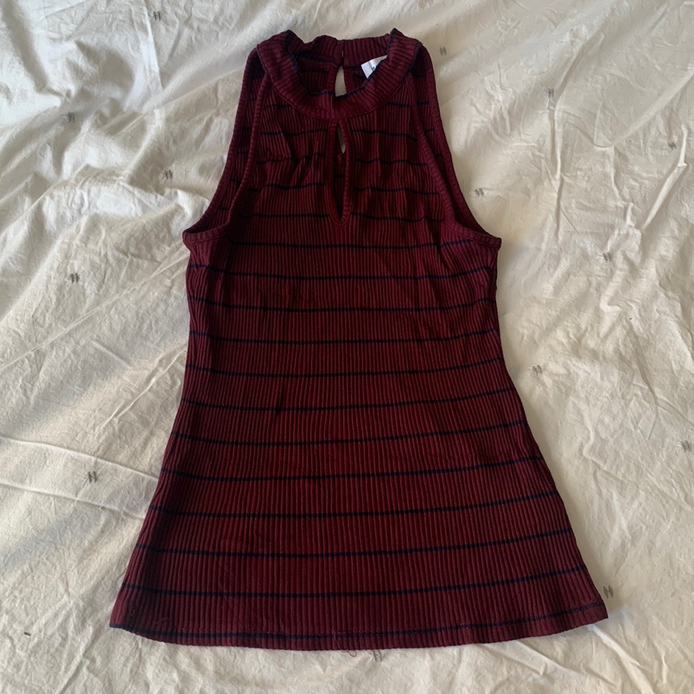 Tulip Modal Ribbed in Plum Ora stripe halter top size M